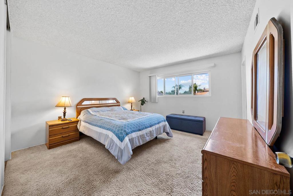 826 Floyd Ave