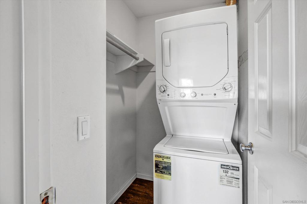 1124 Sparrow Lake Rd