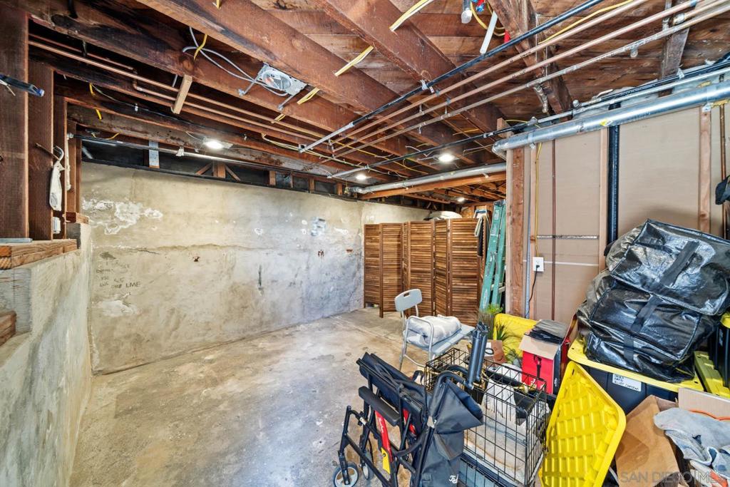 3686 Columbia