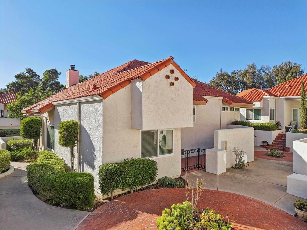 4600 Villas Dr