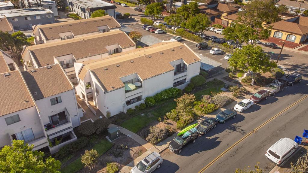 3290 Ashford St Unit E