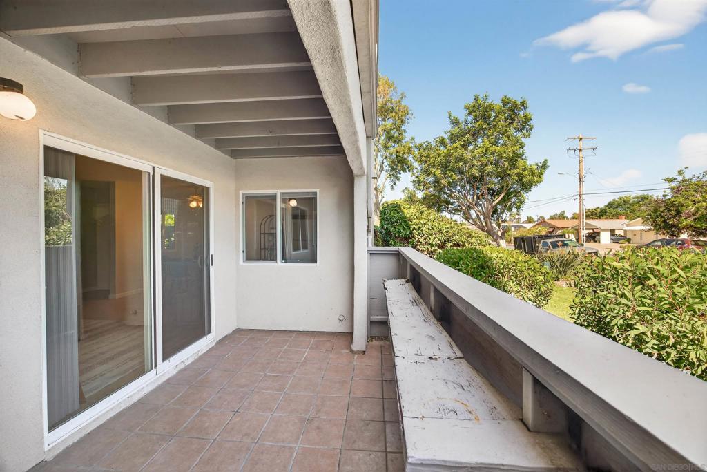 3290 Ashford St Unit E