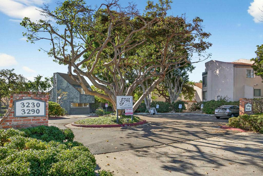 3290 Ashford St Unit E