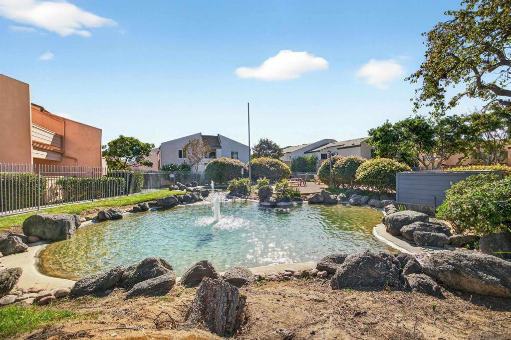 3290 Ashford St Unit E