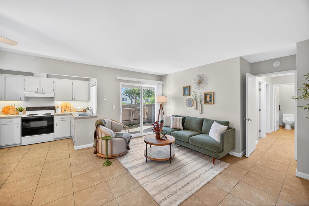 3290 Ashford St Unit E
