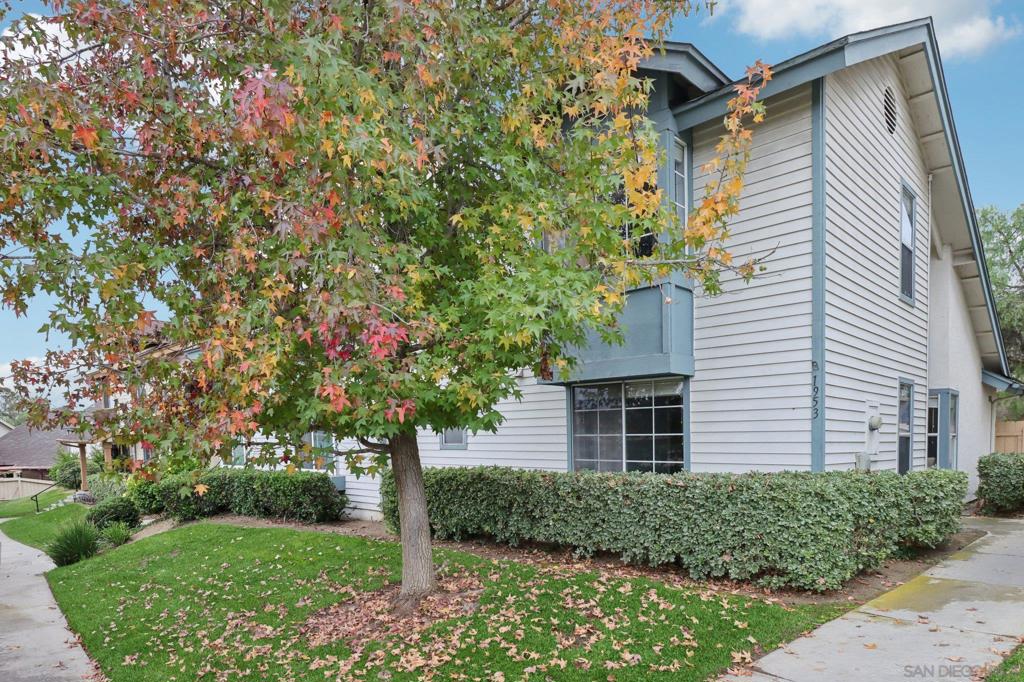 1953 Manzana Way
