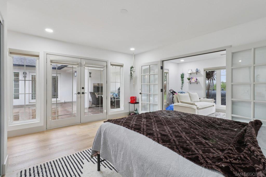 43 Corte Maria Ave