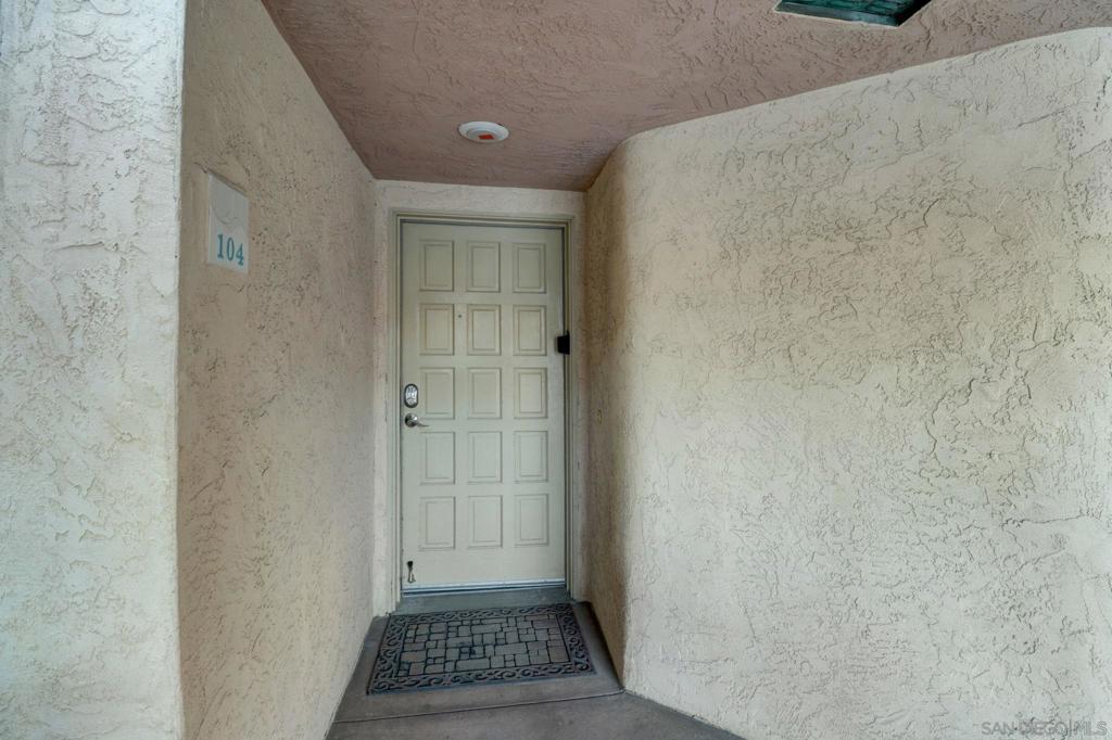 714 Seacoast Dr 104