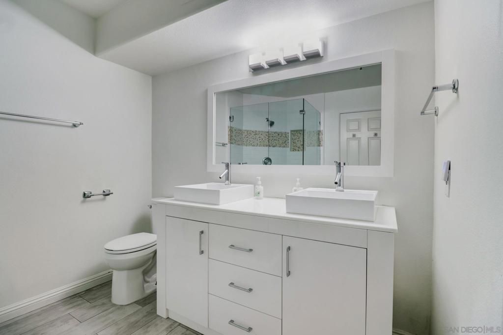 714 Seacoast Dr 104