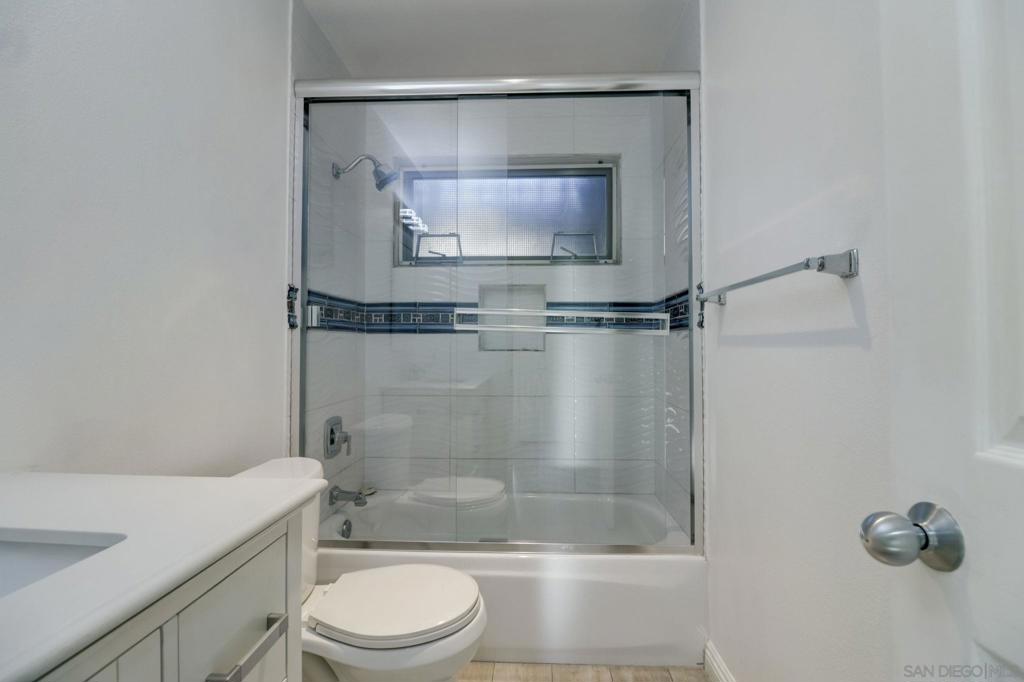 714 Seacoast Dr 104
