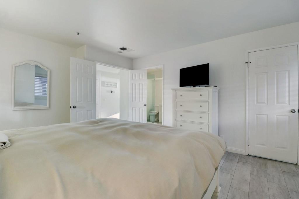 714 Seacoast Dr 104