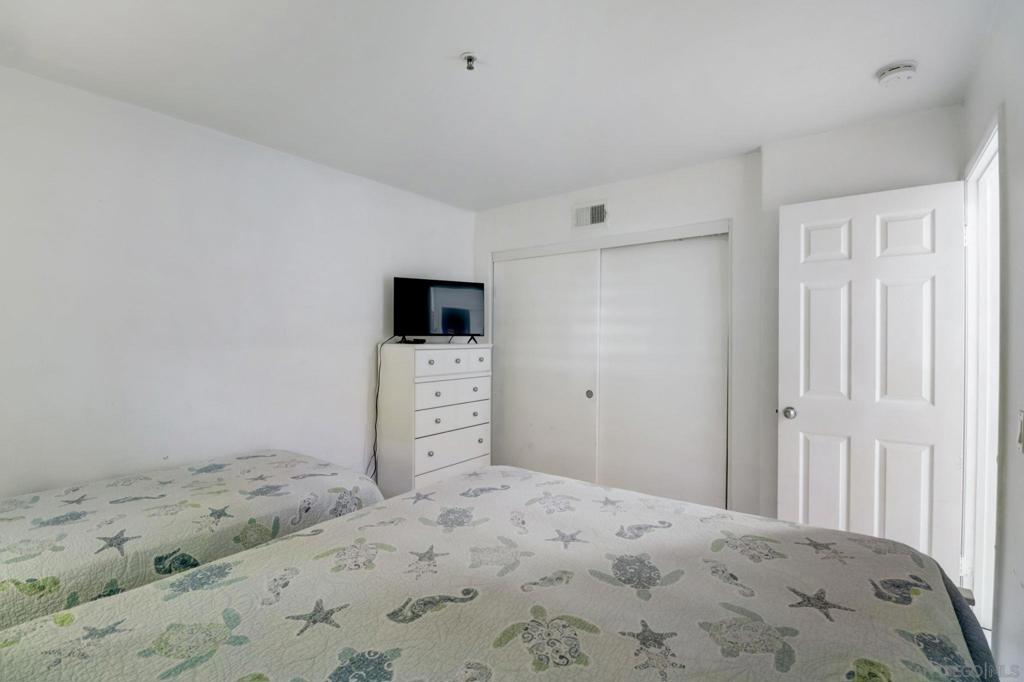 714 Seacoast Dr 104