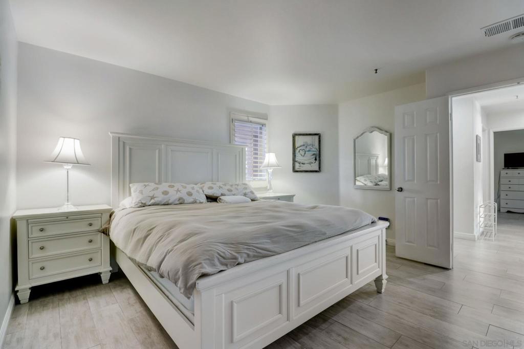 714 Seacoast Dr 104