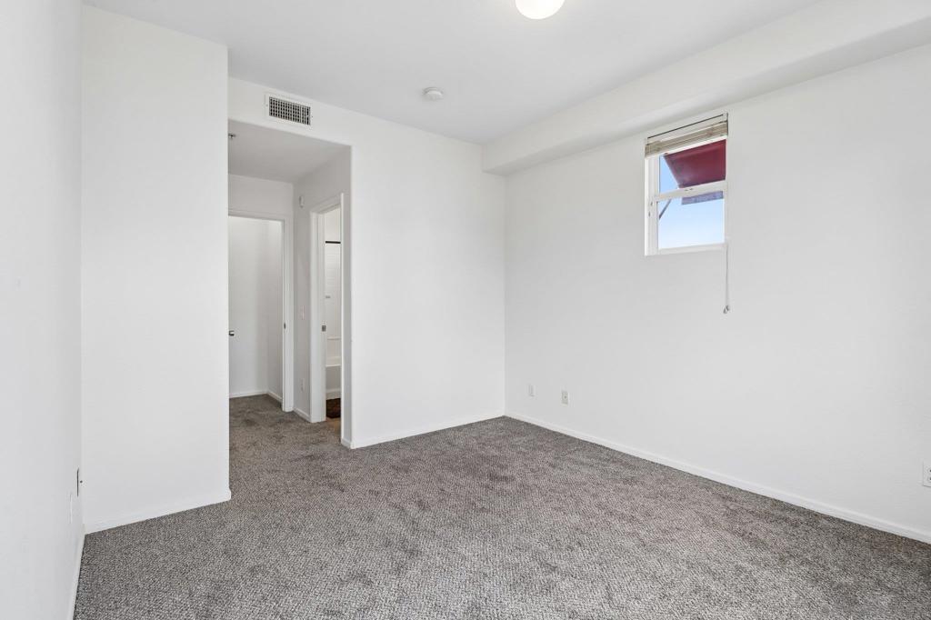1760 E Palomar 101
