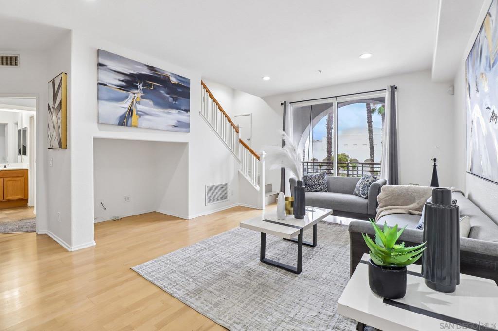 1760 E Palomar 101