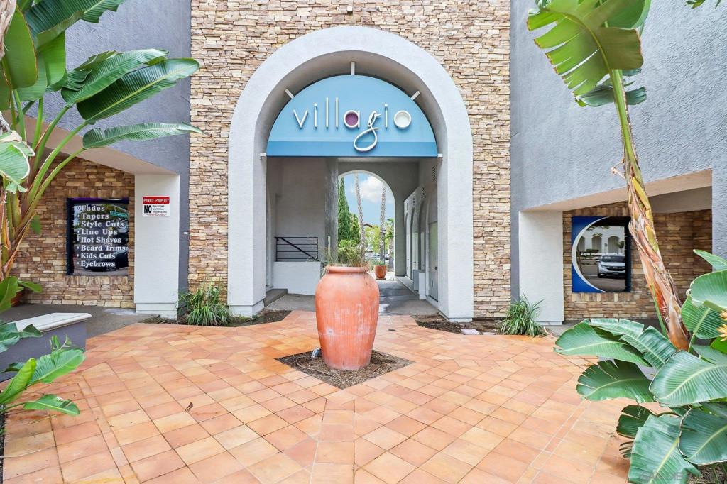 1760 E Palomar 101