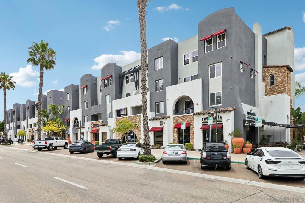 1760 E Palomar 101