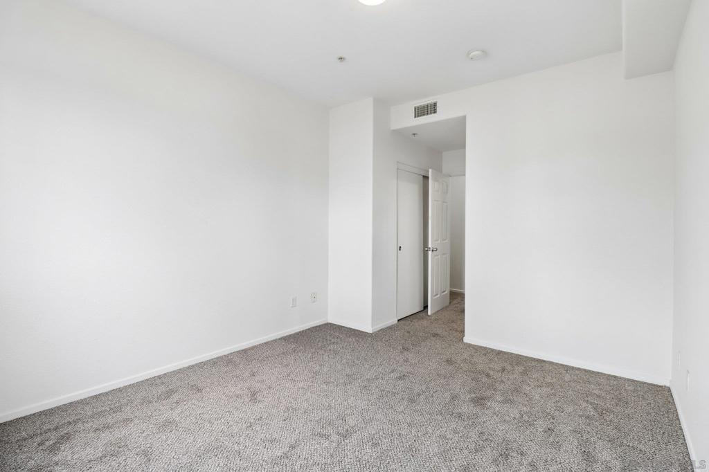 1760 E Palomar 101
