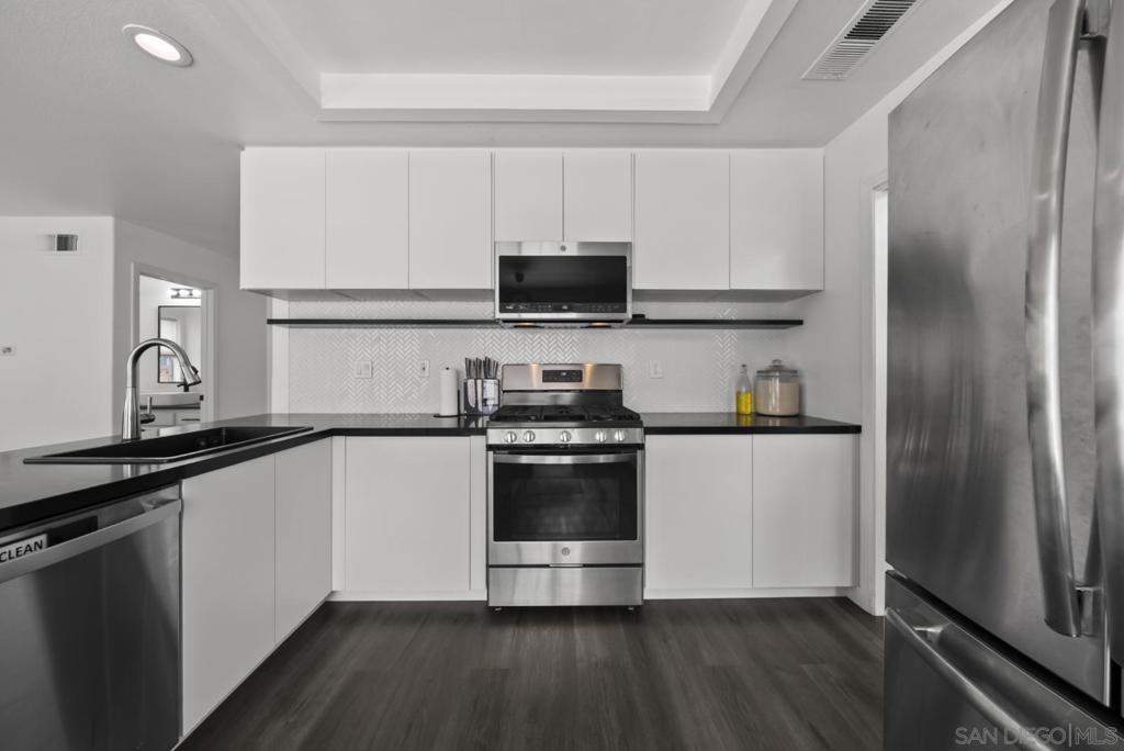 702 Sundance Ct