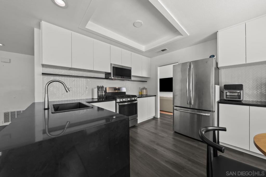 702 Sundance Ct