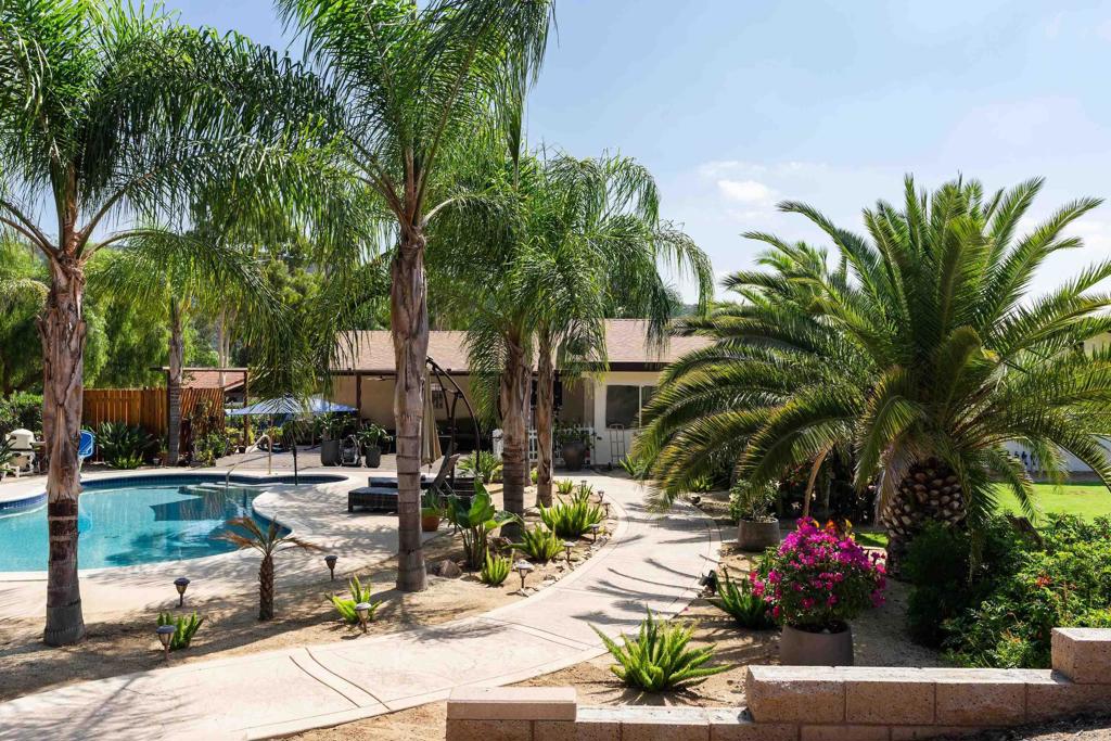 16321 Del Amo Court