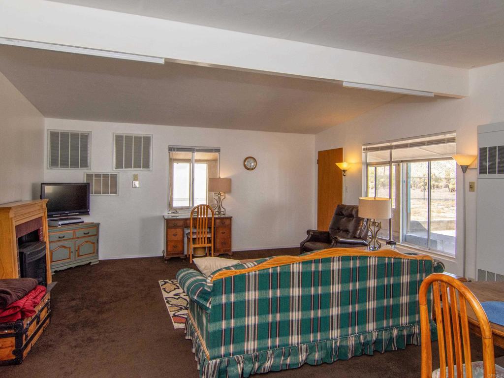 340 Tierra Blanca Ln