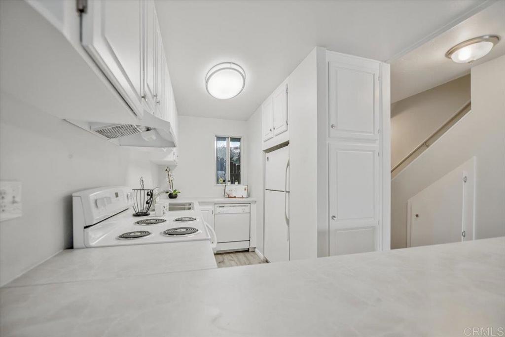 160 E Street C-6