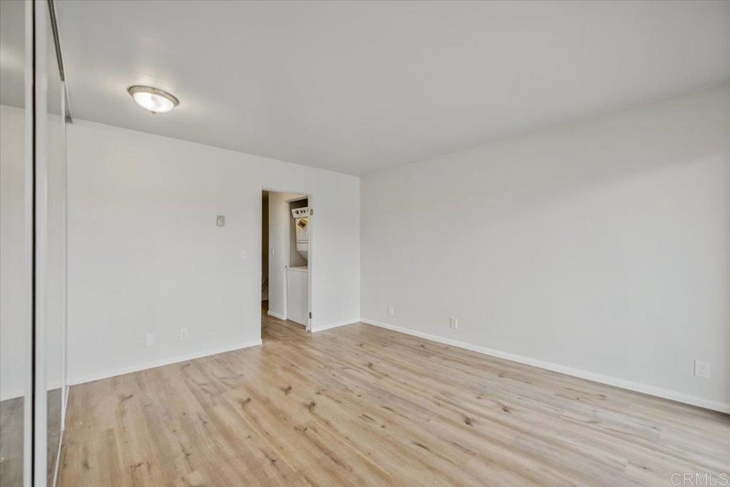 160 E Street C-6
