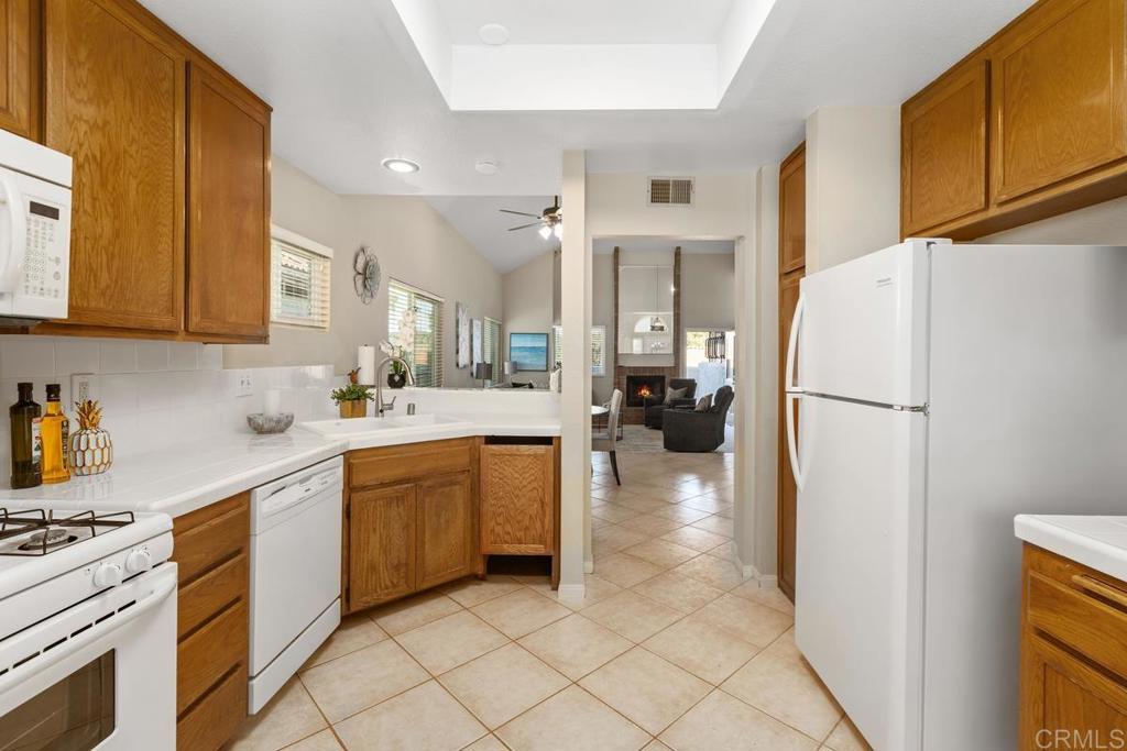 4564 Villas Drive