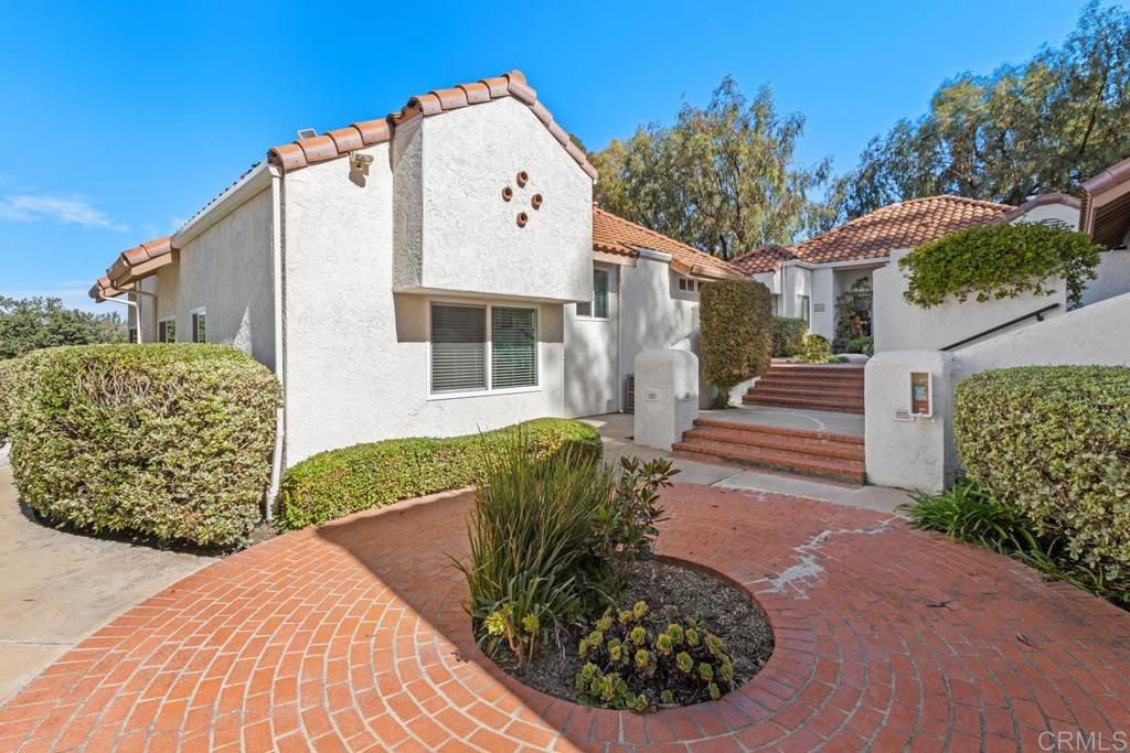 4564 Villas Drive