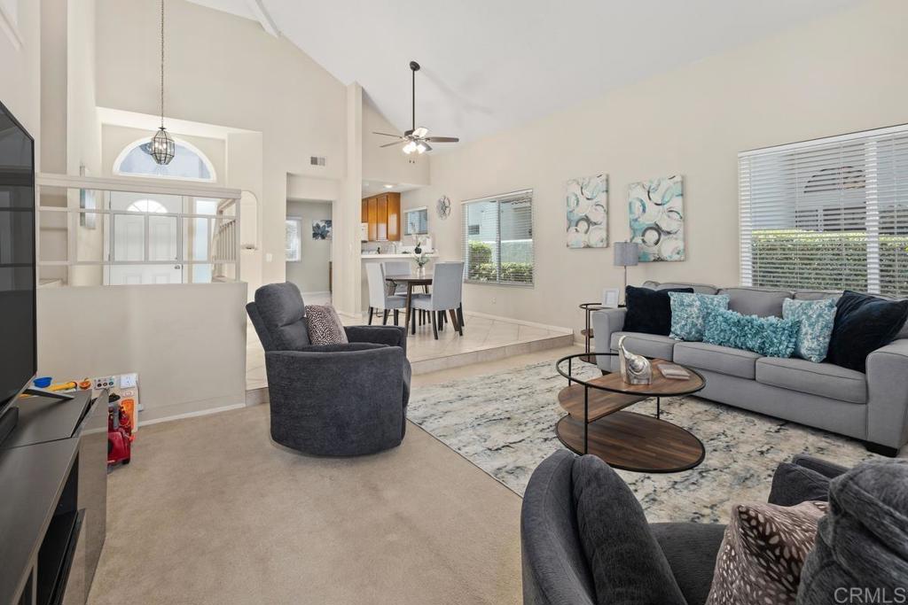 4564 Villas Drive