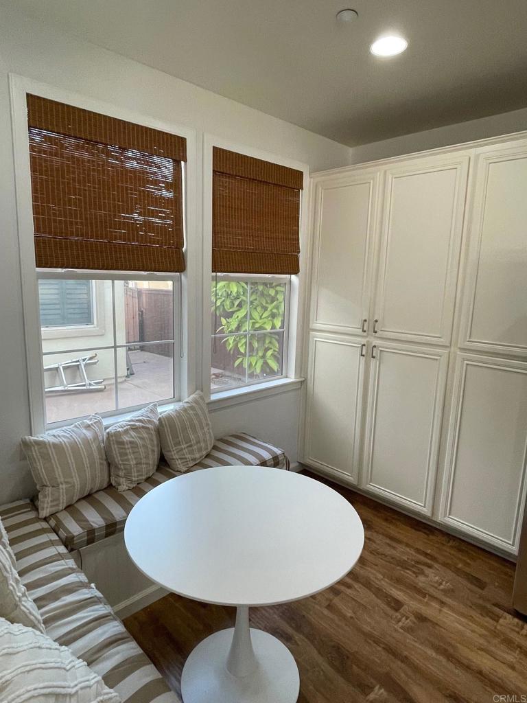 2207 Corte Anacapa