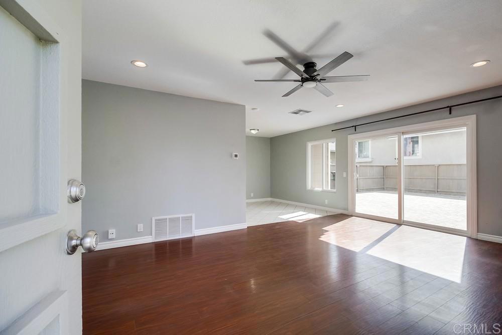 6856 Panamint Row 6