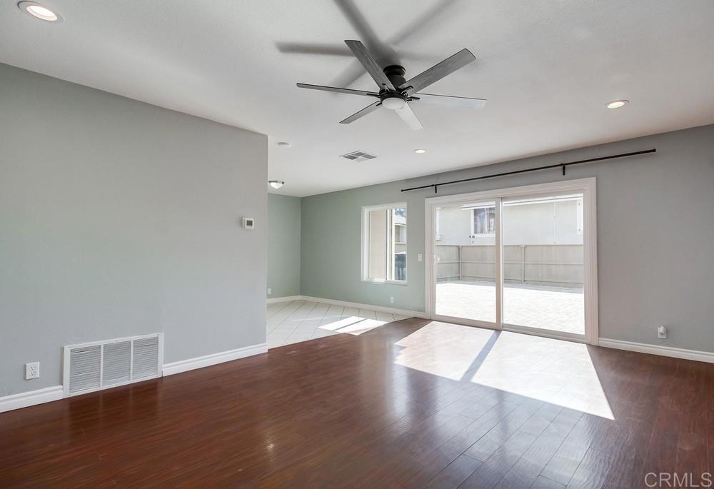 6856 Panamint Row 6