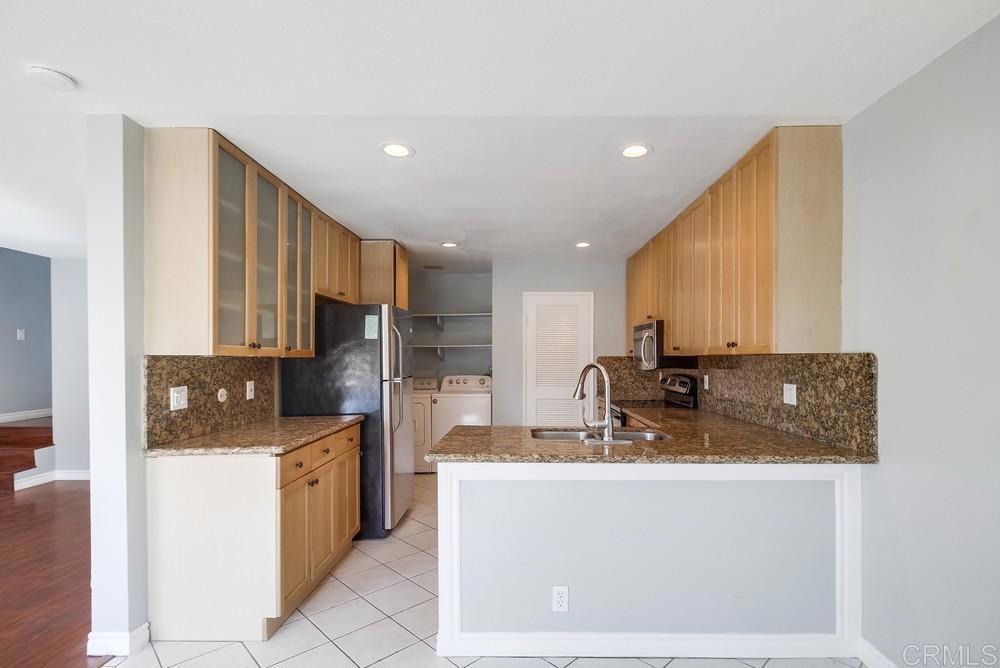 6856 Panamint Row 6