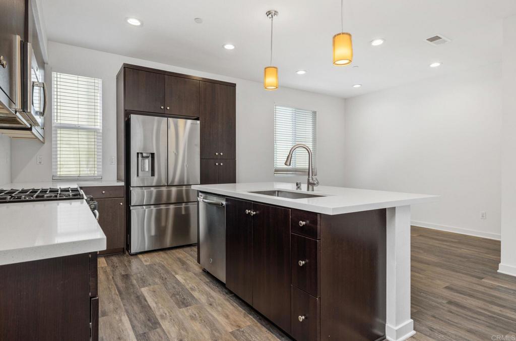 2325 Element Way 4