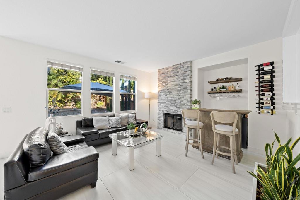 2505 Falcon Valley Drive