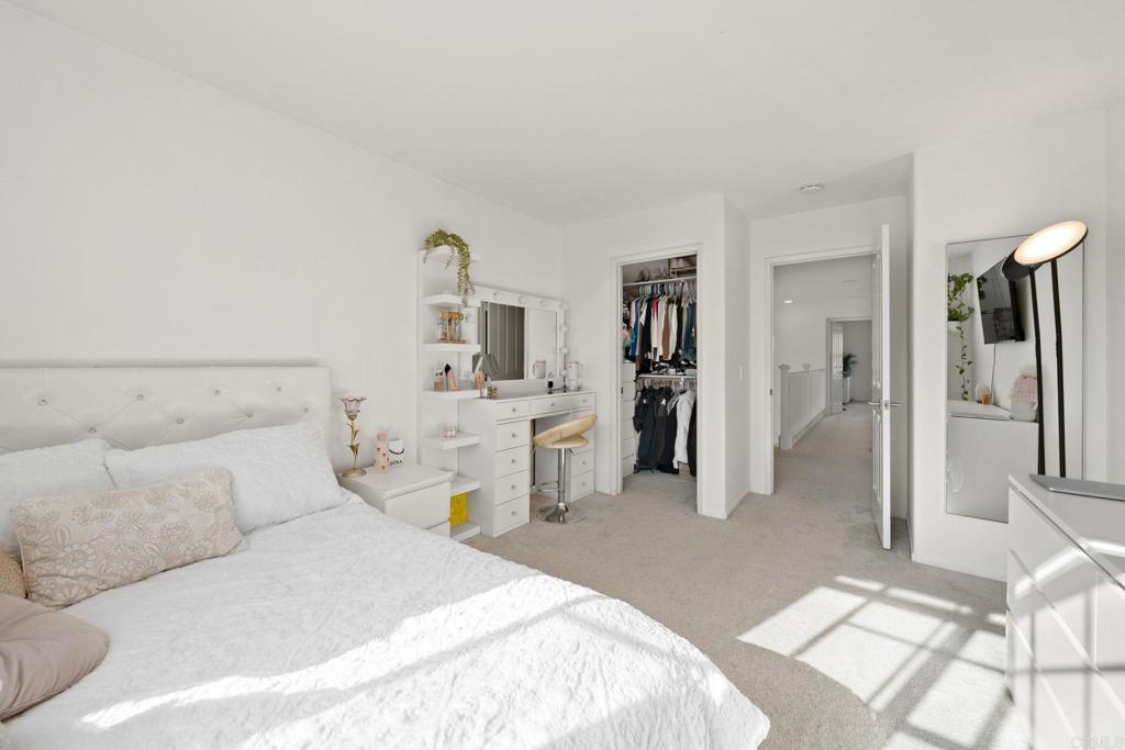 2505 Falcon Valley Drive