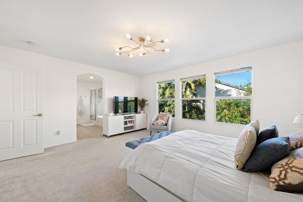2505 Falcon Valley Drive