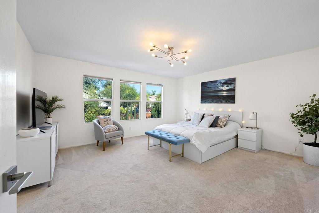 2505 Falcon Valley Drive