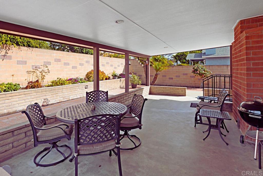 835 Date Avenue