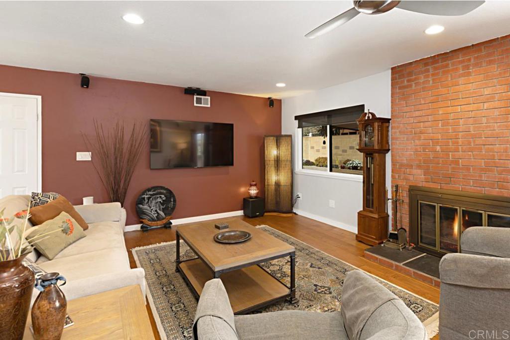835 Date Avenue