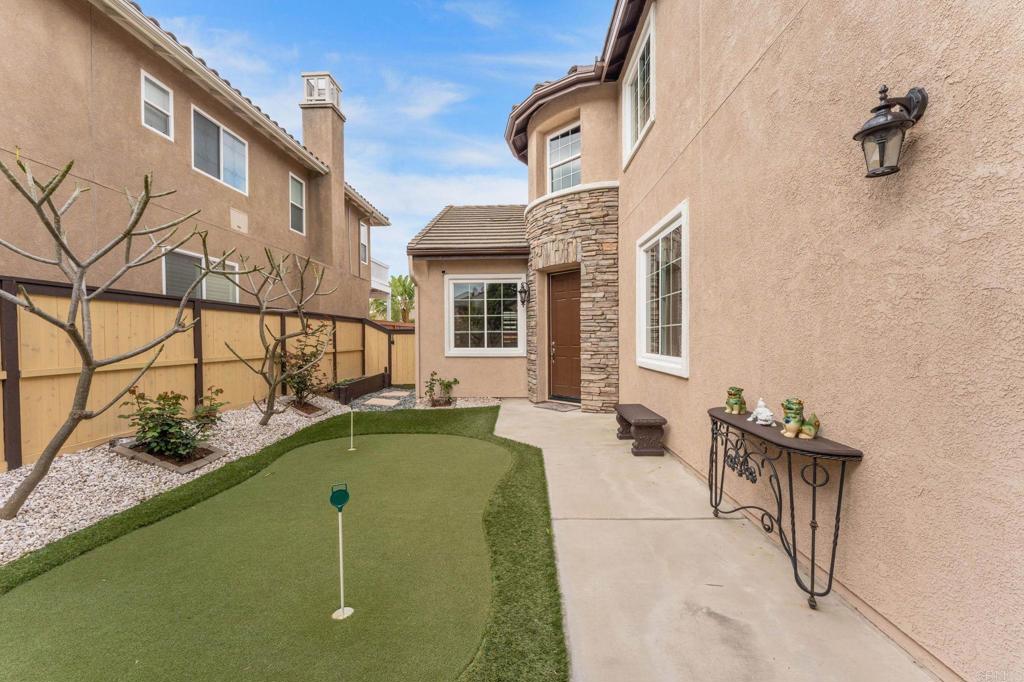 1462 Heatherwood Avenue