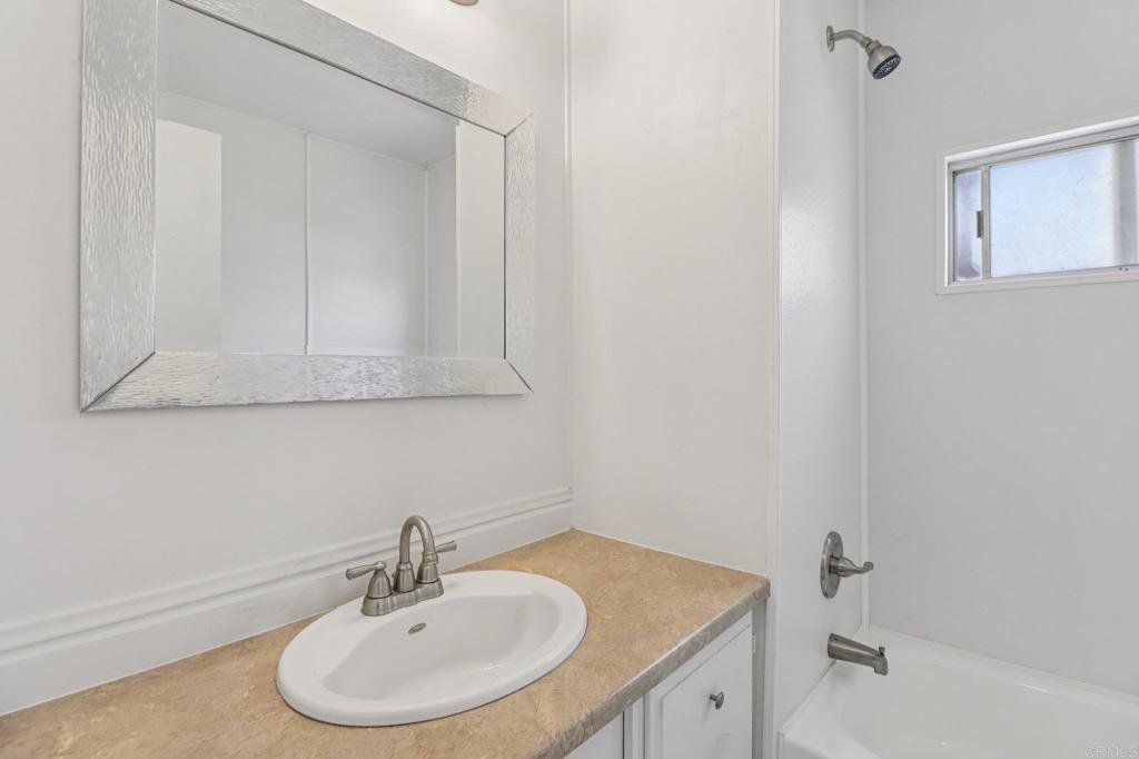 1200 Grand Avenue 66