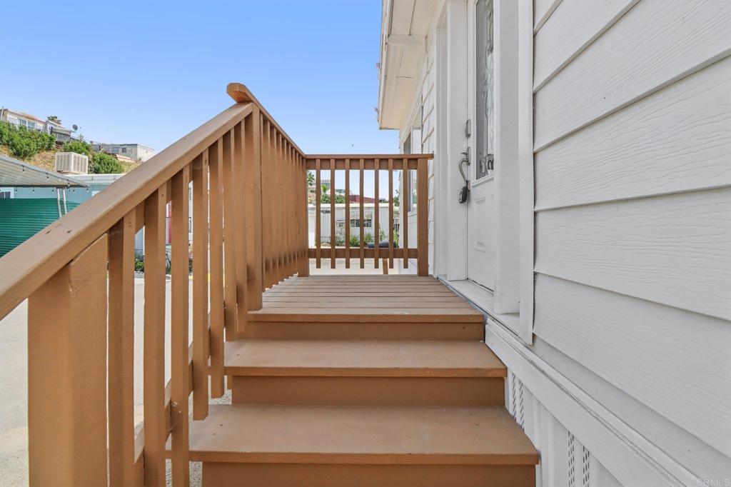 1200 Grand Avenue 66