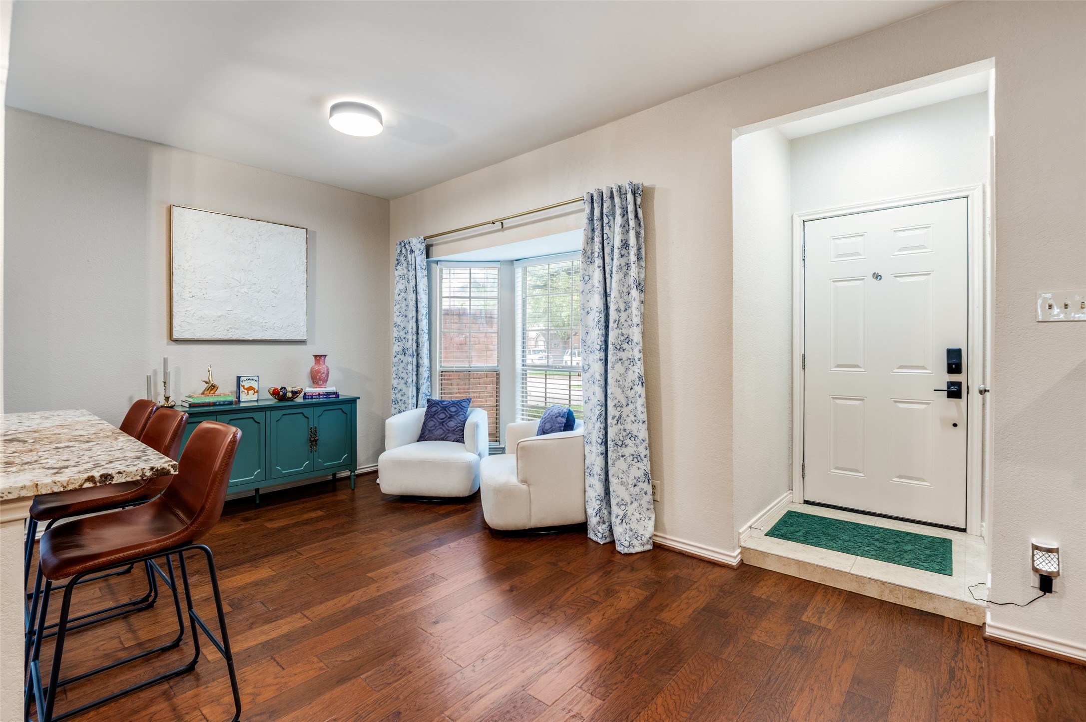 4050 Frankford Road 1004