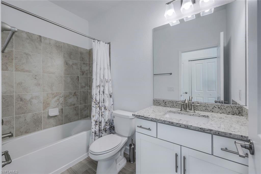 1439 Birdie DR