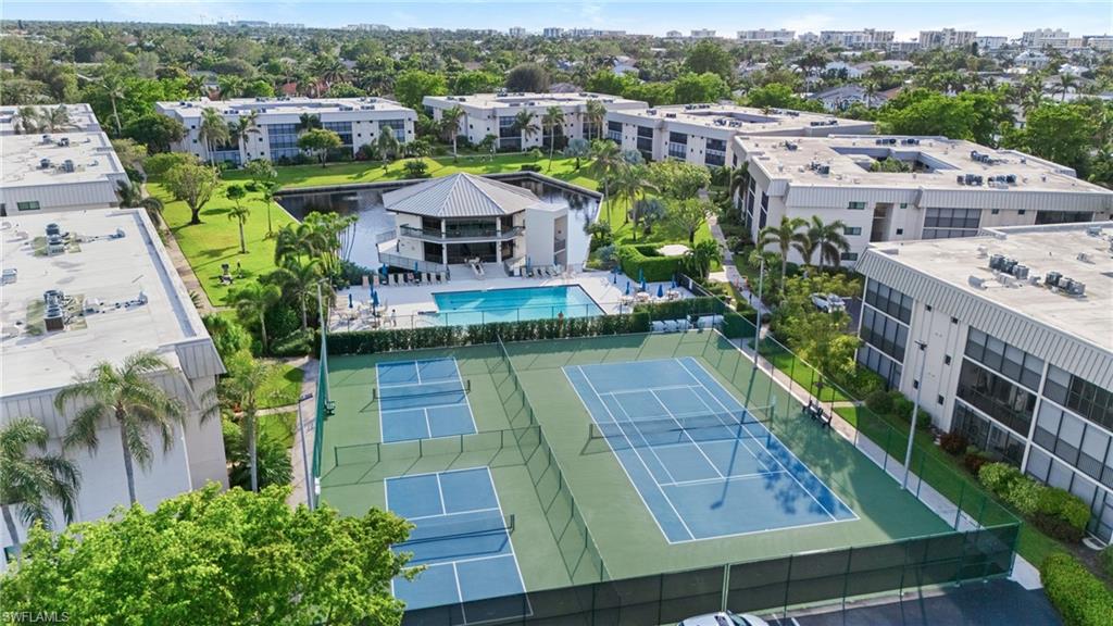 788 Park Shore DR # F17