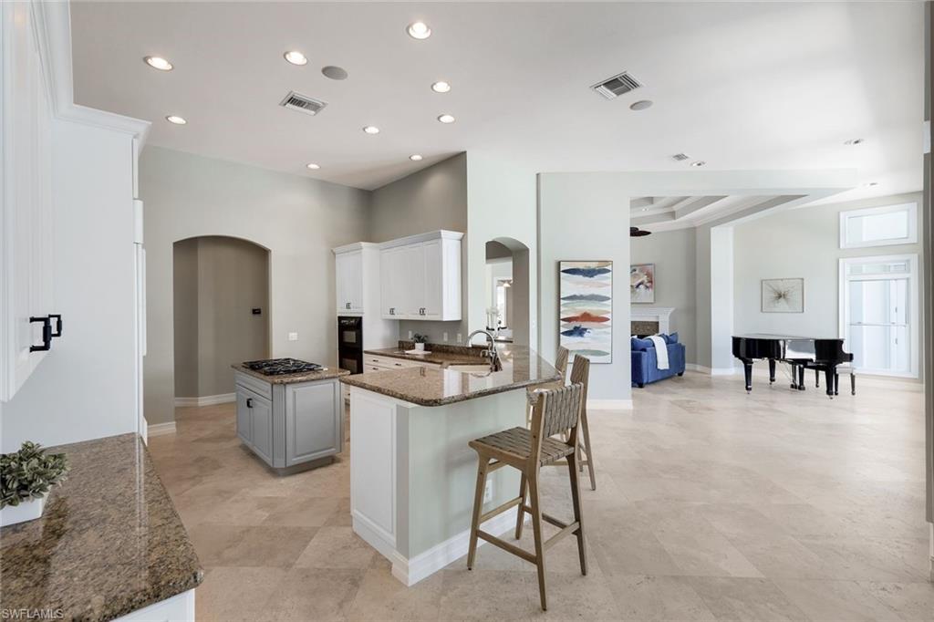 255 Bay PT