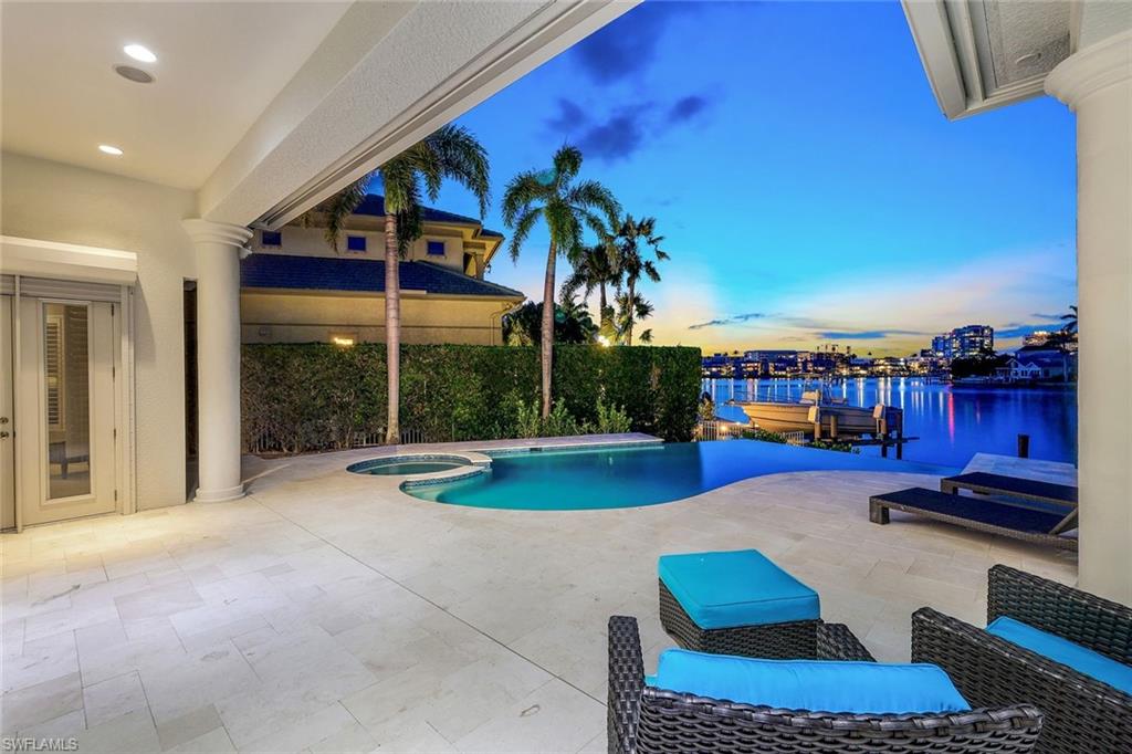 255 Bay PT